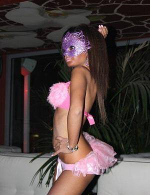 Zuri (22), Texas | Casual Encounters and Chat