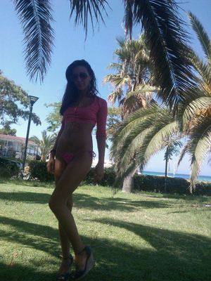 Christen (22) in California | Casual Dating with Older Men