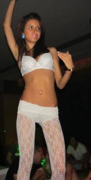 Melanie (21) | California No-Strings Dating and Messaging