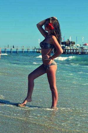 Alani, 18 in California | Younger Adult Woman, Older Men