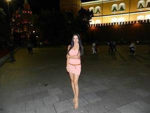 Cori (18), California | Local Discreet Adult Connection