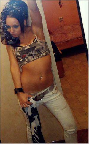 Meet Luz (18) from California | No-Strings Adult Dating