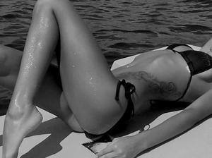 Johanna, 28 in Texas | Younger Adult Woman, Older Men