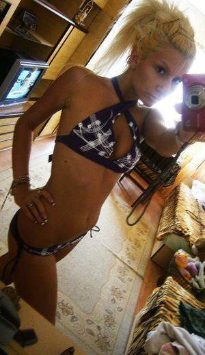 Adult dating profile photo of Emily (26) in Linwood, NJ