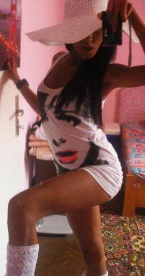 Julissa (28), North Carolina adult dating profile image