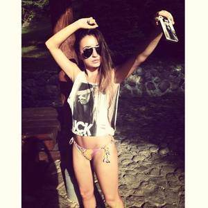 Photo of Devin (23) from Alberta dating profile