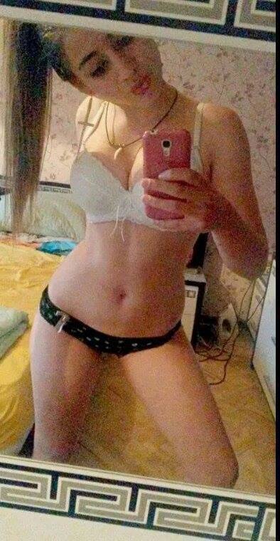 Meet Mary (18) from Utah | FWB Casual Partner