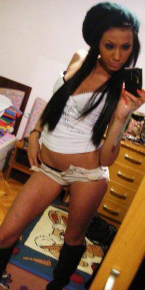 Anissa, age 19, local profile image in Toronto, ONT