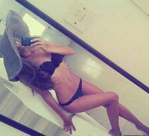 Meet Jimena (27) from Arkansas | FWB Casual Partner