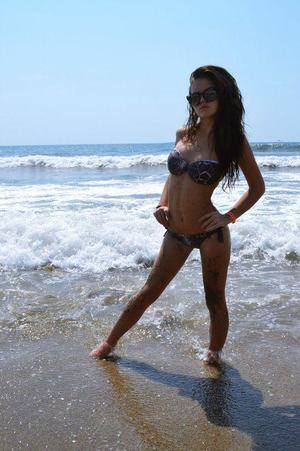 Anabelle, 25, Florida | Local FWB Dating Profile
