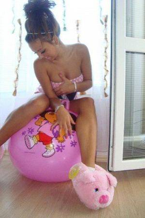 Aileen, 30, North Carolina | Local FWB Dating Profile