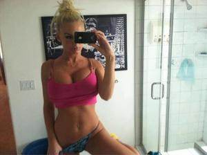 Claudia (26), South Carolina adult dating profile image