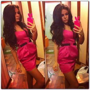 Zoie (22) in Virginia | Friends with Benefits