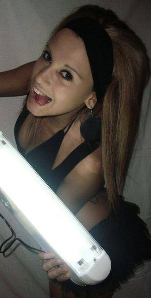 Chat with Kaitlynn (25) | Oregon Casual Partners