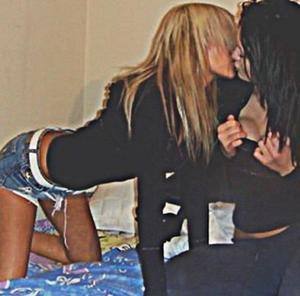 Gianna (28) in Arkansas | Friends with Benefits