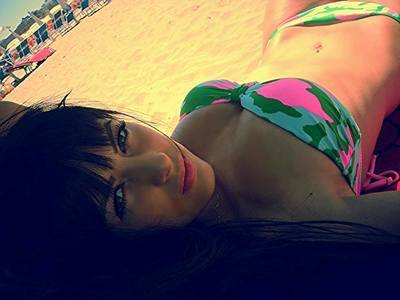 Meet Joelle (28) from Florida | FWB Casual Partner