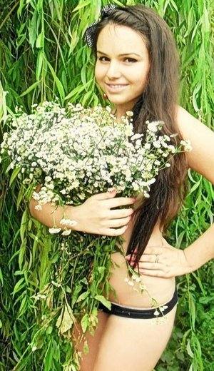 Kiara, 20, Florida | Local FWB Dating Profile