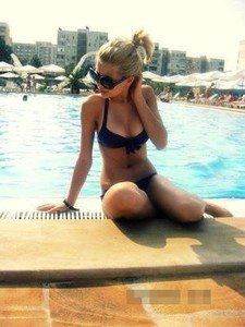 Sharon, 25, Los Angeles, CA local dating profile photo