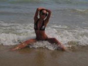 Meet local singles like Kali from Alabama who want to fuck tonight