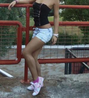 Lorena from Maryland is interested in nsa sex with a nice, young man
