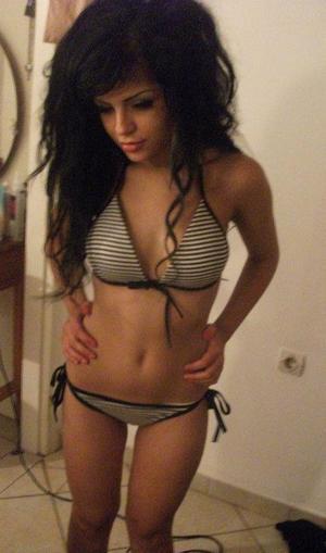 Wendy from South Carolina is interested in nsa sex with a nice, young man