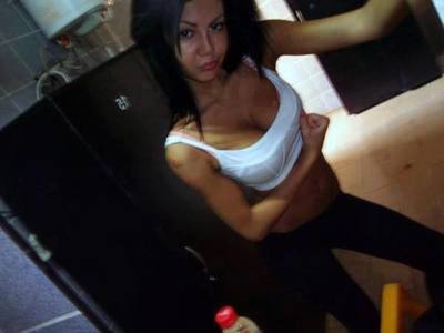 Lucia is a cheater looking for a guy like you!