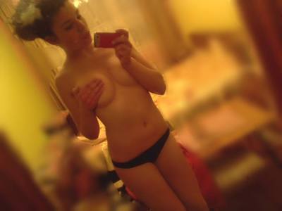 Lucille from Bradford, Arkansas is looking for adult webcam chat