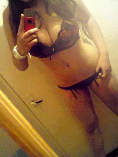 Leslie from New Jersey is interested in nsa sex with a nice, young man