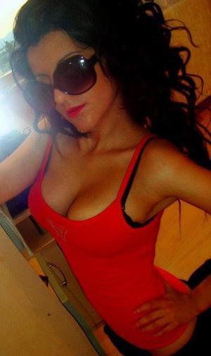 Ivelisse from Indian Point, Missouri is interested in nsa sex with a nice, young man
