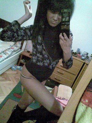 Elisabeth from Washington is looking for adult webcam chat