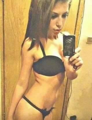 Kellye from Louisiana is looking for adult webcam chat
