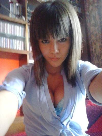 Escorts like Presley are down to fuck you now!