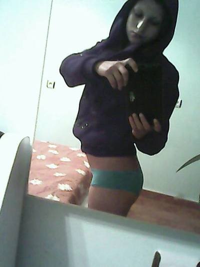 Lailah from Alaska is looking for adult webcam chat