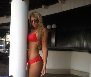 Meet local singles like Kayla from Texas who want to fuck tonight
