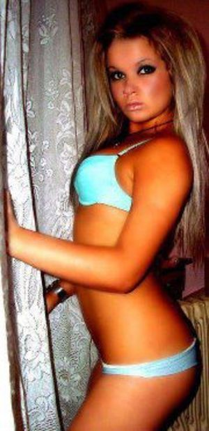 Hermine from Soulsbyville, California is looking for adult webcam chat