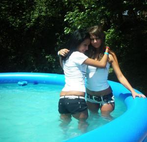 Scarlett from Massachusetts is looking for adult webcam chat