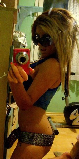 Shaniya is a cheater looking for a guy like you!