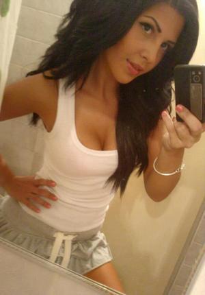 Joanna is a cheater looking for a guy like you!