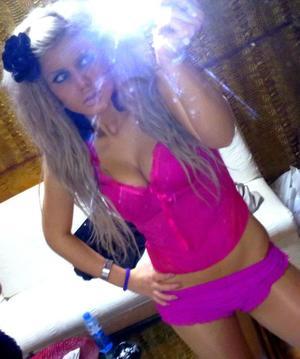 Savanna is a cheater looking for a guy like you!