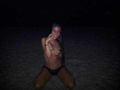 Looking for local cheaters? Take Roxanne from Oregon home with you