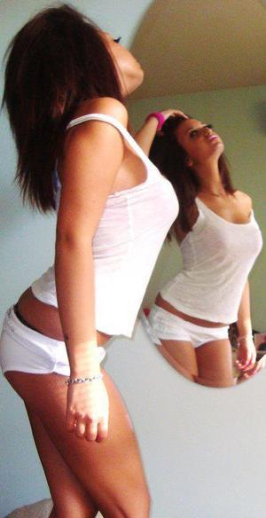 Meet local singles like Gina from West Virginia who want to fuck tonight