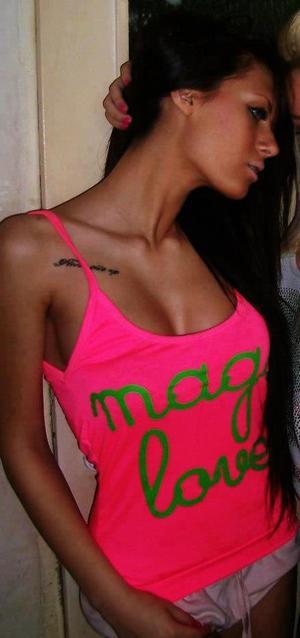 Keri from Washington is looking for adult webcam chat
