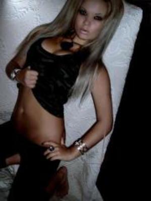 Looking for girls down to fuck? Justine from Georgia is your girl