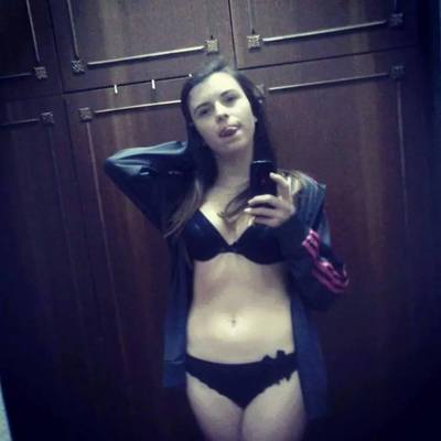 Looking for local cheaters? Take Leah from Alabama home with you
