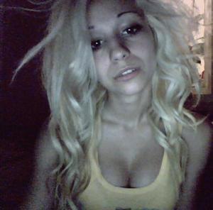 Ericka from Oregon is interested in nsa sex with a nice, young man