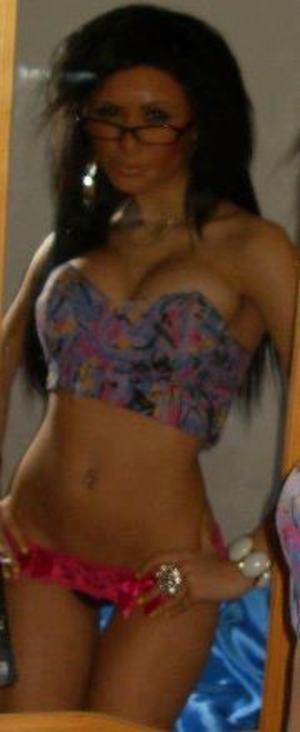 Saundra from Louisiana is looking for adult webcam chat
