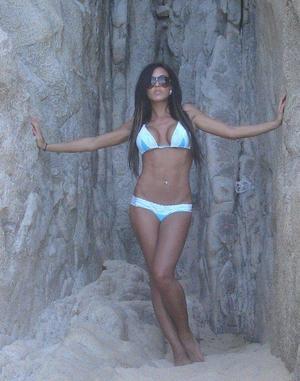 Cara from Pennsylvania is looking for adult webcam chat