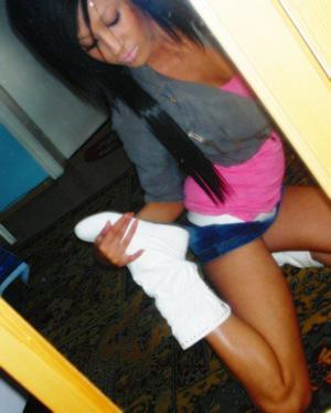 Looking for girls down to fuck? Anika from Louisiana is your girl