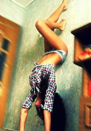 Looking for girls down to fuck? Anya from Illinois is your girl