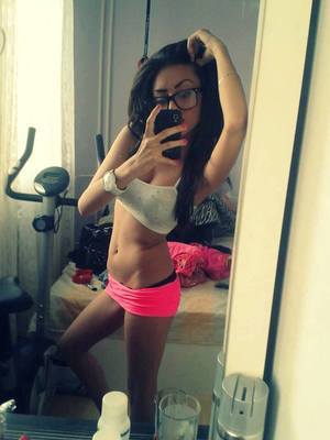 Meet local singles like Naomi from Maryland who want to fuck tonight